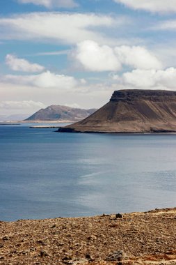 İzlanda 'nın Snaefellsnes sahilinde sonbahar manzarası 