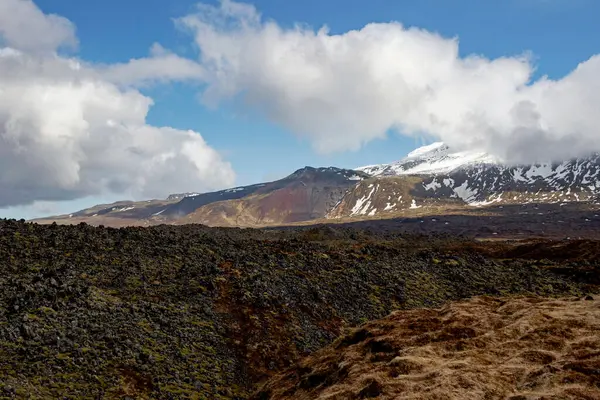 Τοπίο Του Χιονιού Στο Ηφαίστειο Βουνό Στην Ισλανδία Εικόνα Αρχείου
