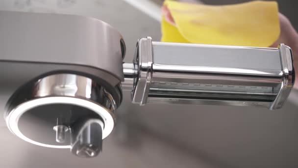 Close Noodle Cutting Machine Hand Putting Piece Dough Catching Strands — Video Stock