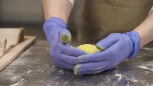 Expert Baker Rounding Shaping Dough Classic Bread Loafs Placing Tray — Stock Video