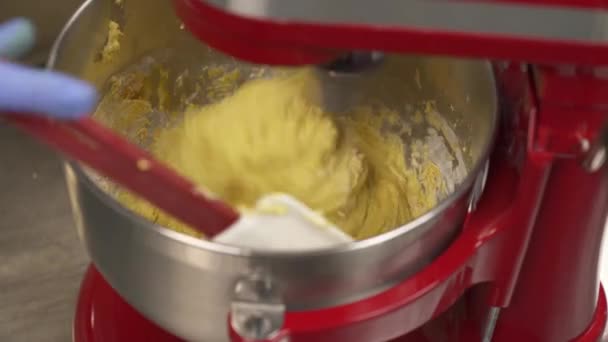 Przygotowanie Pieczywa Procesor Spożywczy Mieszający Składniki Ciasto Koncepcja Przygotowywania Żywności — Wideo stockowe