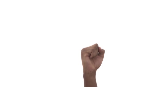 一个男人紧紧抓住拳头 张开手掌 与白色背景隔离的特写镜头 — 图库视频影像