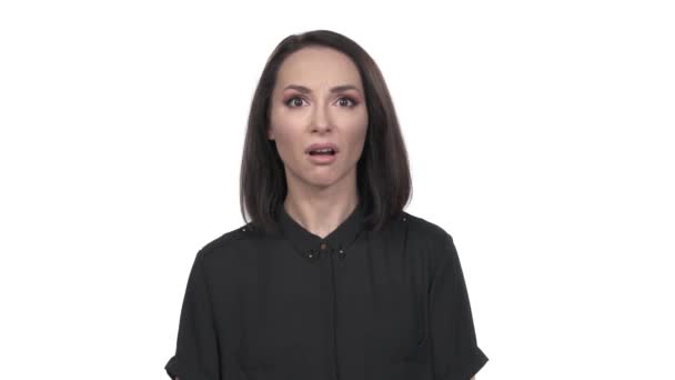 Retrato Cerca Una Mujer Que Expresa Una Reacción Choque Modelo — Vídeos de Stock