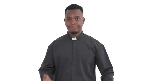 Porträtt Afroamerikansk Präst Rotation Höja Hand Och Annan Erbjuda Att — Stockvideo