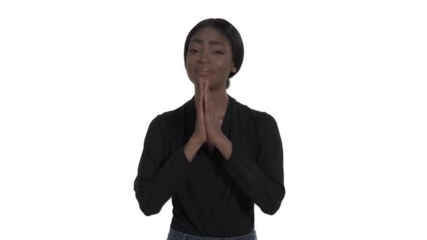 Close Uma Mulher Mãos Dadas Oração Pedir Conceito Misericórdia Isolado — Vídeo de Stock