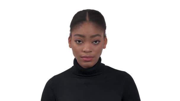 Portrét Mladé Africké Ženy Černém Hrdle Jak Kašle Dlaně Špatný — Stock video