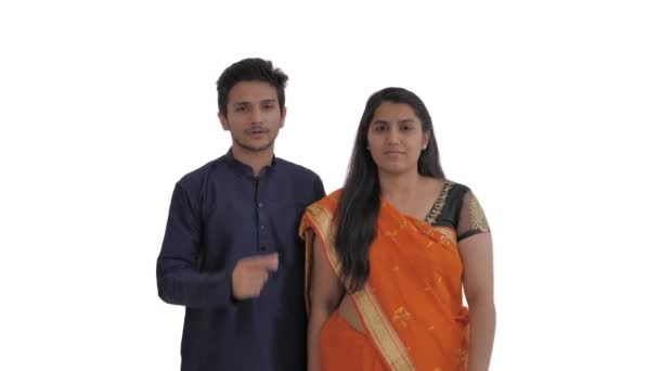 Indian Couple Closing Mouth Invisible Zip Throwing Away Key Expressing — Stock Video