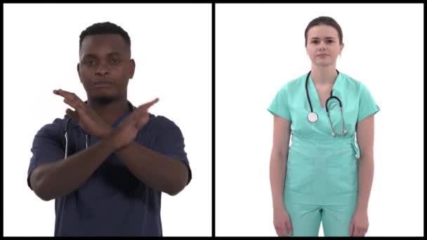 Вертикальный Коллаж Многорасовых Врачей Демонстрирующих Жест Неодобрения Скрещивая Руки Медицинская — стоковое видео