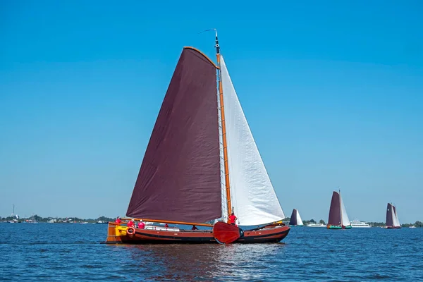 Traditional Frisian Wooden Sailing Ships Yearly Competition Netherlands — стокове фото