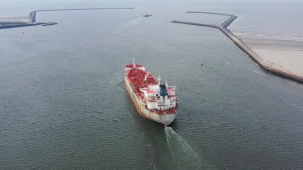 Aerial Freighter Leaving Harbor Ijmuiden Netherlands — Video Stock