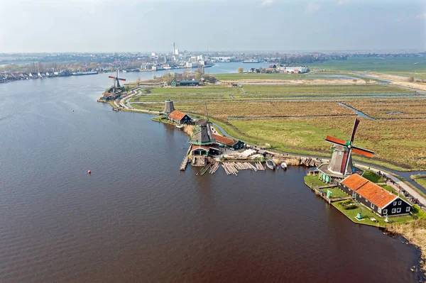 Flygplan Från Historiska Väderkvarnar Zaanse Schans Nederländerna — Stockfoto