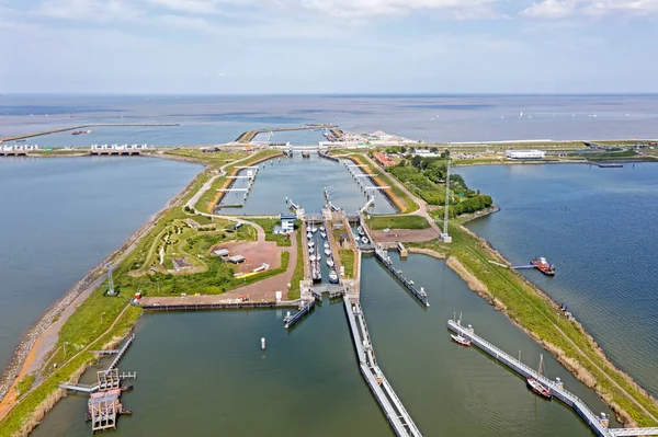 Luftbild Niederländische Schleusen Kornwerderzand Zwischen Ijsselmeer Und Wattenmeer Den Niederlanden — Stockfoto