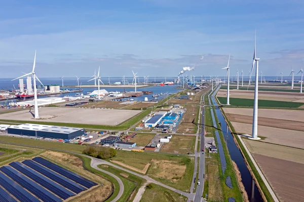 Flyg Från Väderkvarnar Och Industri Eemshaven Nederländerna — Stockfoto