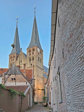 Hollanda Deventer 'daki Bergkerk' i görüntüle