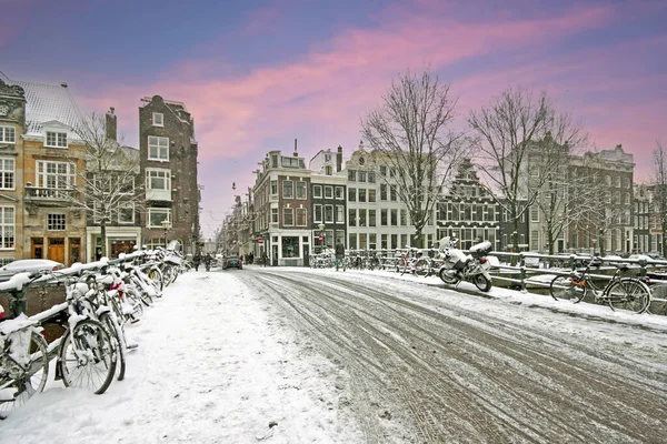 Amsterdam Zimie Holandii Zachodzie Słońca — Zdjęcie stockowe
