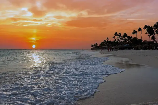 Schöner Sonnenuntergang Strand Von Manchebo Auf Aruba Der Karibik Stockfoto