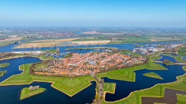 Hollanda 'nın Heusden kentinden havadan.