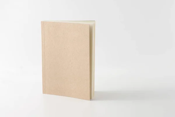 Livro Papel Reciclado Sobre Fundo Branco — Fotografia de Stock