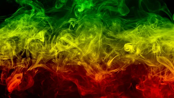 抽象背景烟雾曲线和国旗的雷鬼音乐波雷鬼摇摆乐的颜色绿色 红色色 — 图库照片
