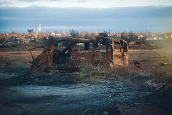 Burnt Shelled Rusty Bus Because War Ukraine — Stockfoto