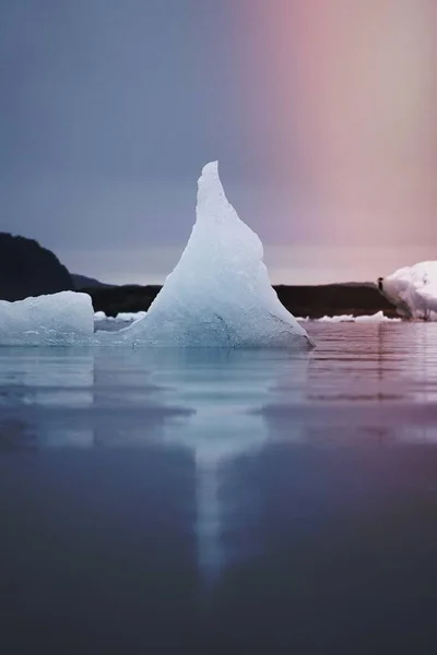 Айсберг Південному Сході Ісландії — стокове фото
