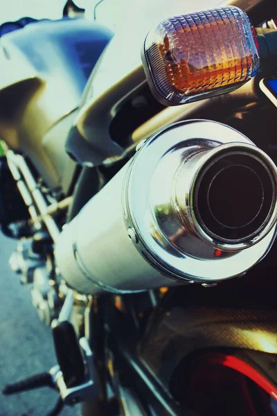 Крупный План Выхлопной Трубы Мотоцикла — стоковое фото