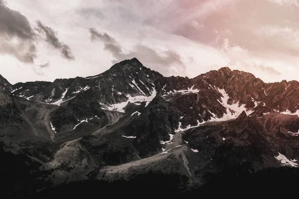 Stock image Landscape of valley in winter