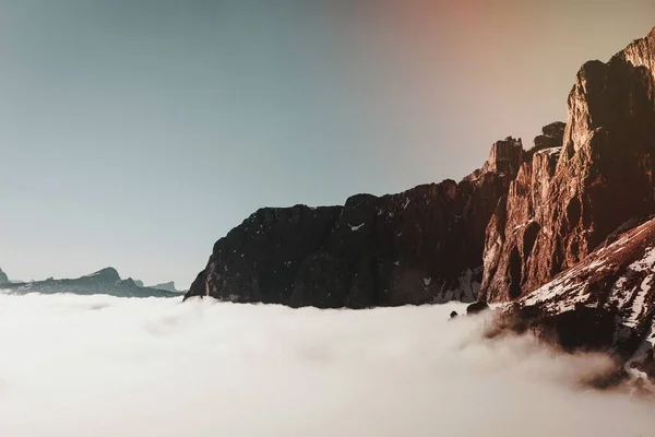 Море Тумана Доломитах Италия — стоковое фото