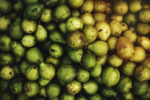 Färska Gröna Guava Till Försäljning — Stockfoto
