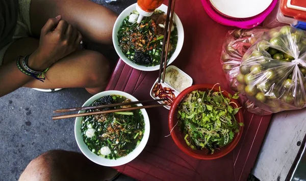 Manger Pho Une Soupe Nouilles Vietnamienne — Photo