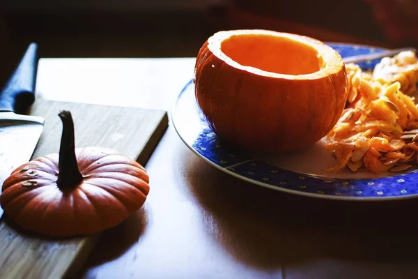 Carving Pumpkin Halloween Decoration — Stock Photo, Image