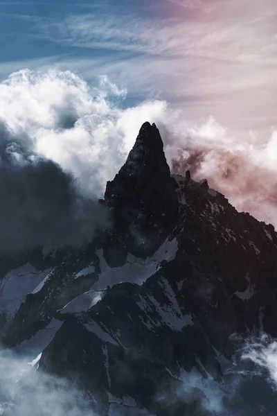 Nuvens Tomando Conta Aiguille Midi — Fotografia de Stock