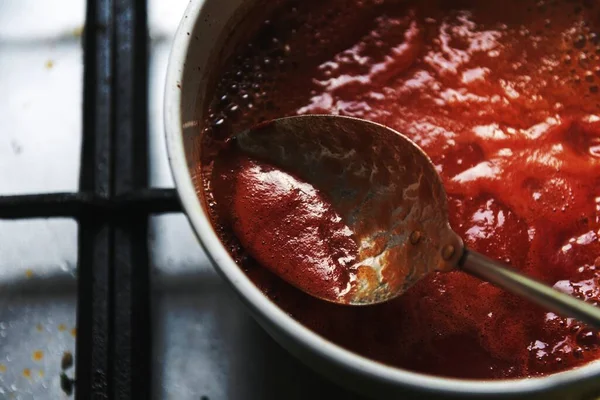 自家製トマト ソース食品の写真 — ストック写真