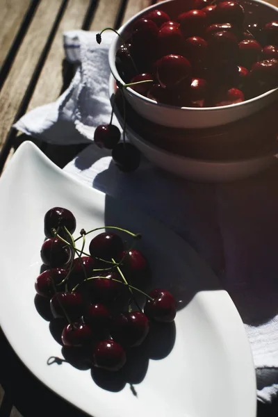 Red Cherries Bowl — Stock Photo, Image