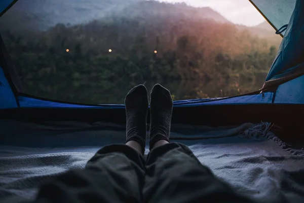 Woman Sleeping Tent Amazing View — Stock Photo, Image