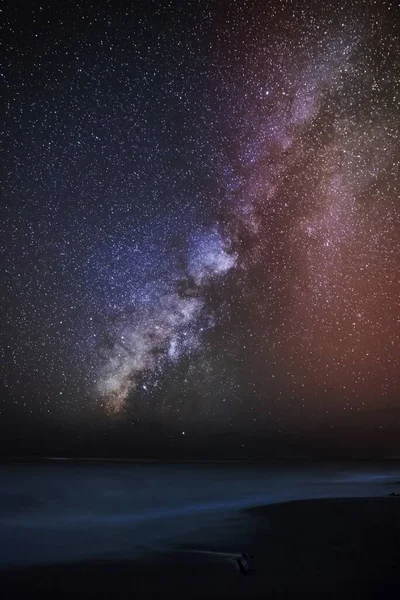 Vía Láctea Cruzando Cielo Nocturno Muelle Recreación Estatal Waimea Hawaii — Foto de Stock