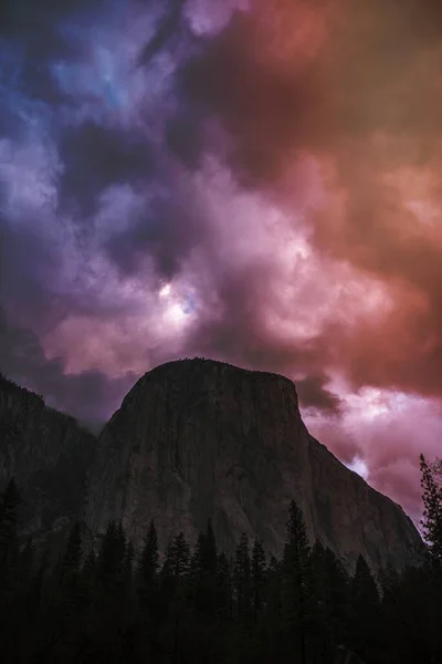 Άποψη Του Yosemite Valley Ηνωμένες Πολιτείες — Φωτογραφία Αρχείου