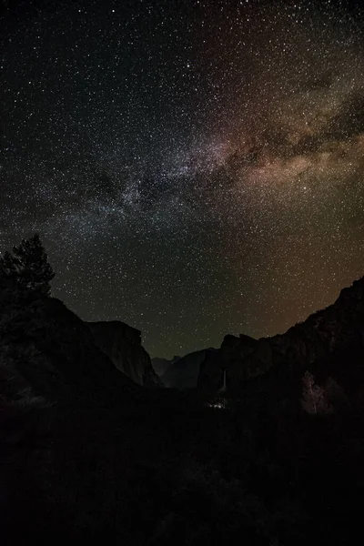 Lattea Attraverso Cielo Notturno Nella Yosemite Valley California Usa — Foto Stock