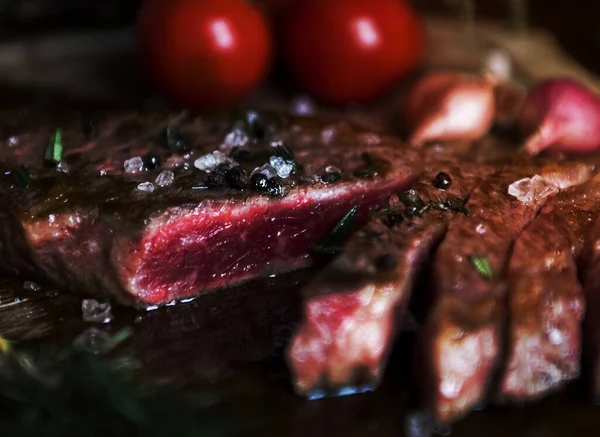 Medium Rare Piece Steak Food Photography Recipe Idea — Stock Photo, Image