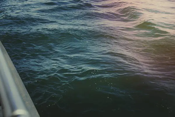 Zielona Głęboka Woda — Zdjęcie stockowe
