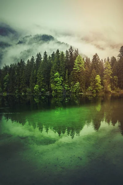 德国Hintersee湖神秘的早晨 — 图库照片