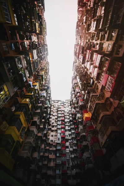 Барвисті Апартаменти Гонконзі — стокове фото