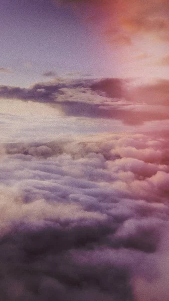 Хмарне Небо Під Час Сутінків Шпалери Мобільного Телефону — стокове фото