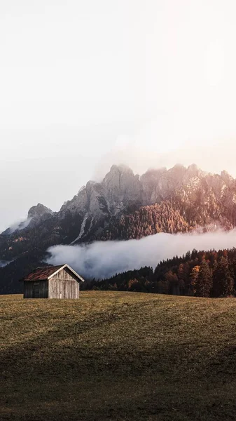 Wooden Cabin Hills Dolomites Italy — Stock Photo, Image