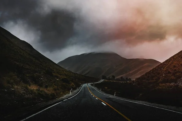 Дорога Через Холмы Кентербери Новая Зеландия — стоковое фото