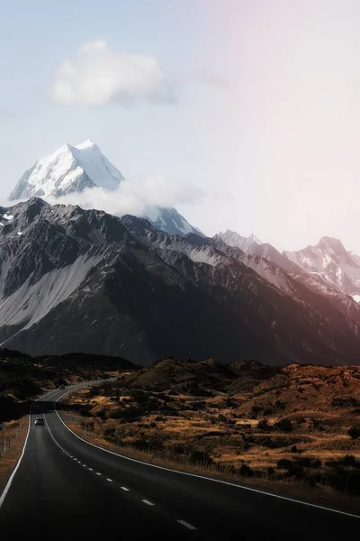 Prachtig Uitzicht Een Weg Die Leidt Naar Mount Cook Nieuw — Stockfoto