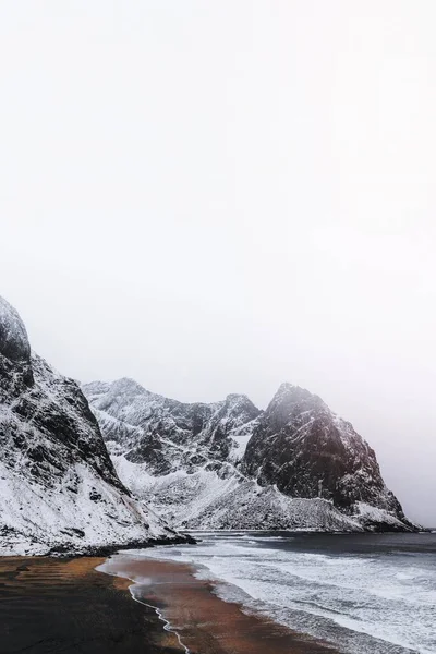 挪威Lofoten群岛的Kvalvika海滩 — 图库照片