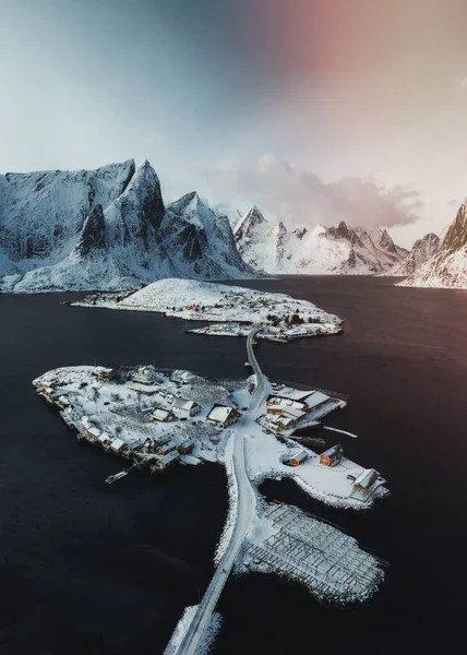 Norveç Sakrisy Adası Giden Bir Yol — Stok fotoğraf