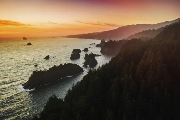 Amerika Nın Batı Kıyısında Pembe Günbatımı Gökyüzü — Stok fotoğraf