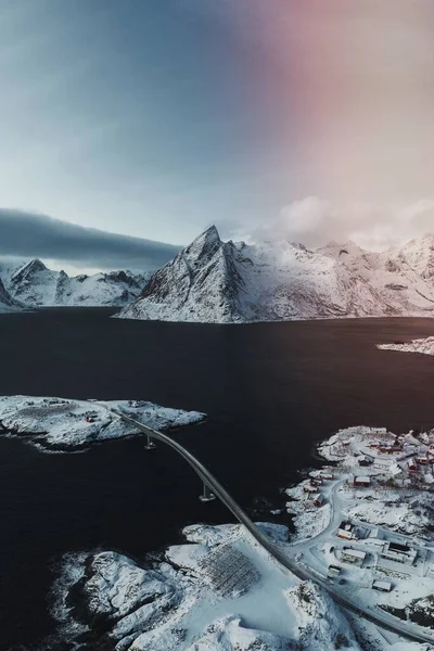 Droga Wyspę Sakrisy Norwegia — Zdjęcie stockowe
